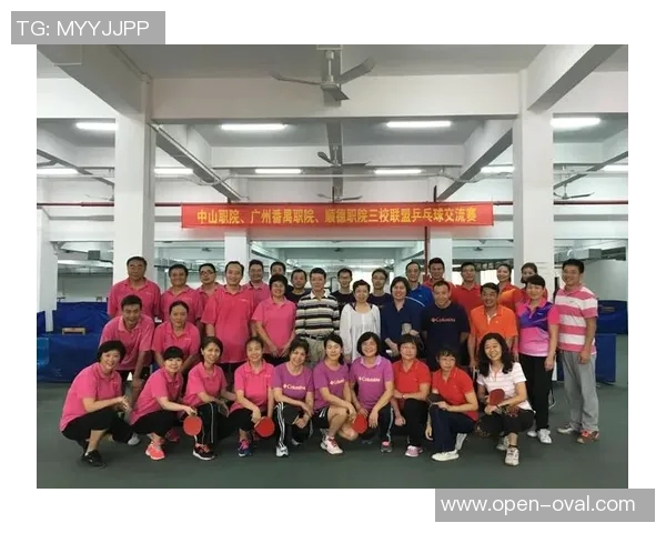 李丽专访：从乒乓球新星到世界冠军的奋斗与成长之路